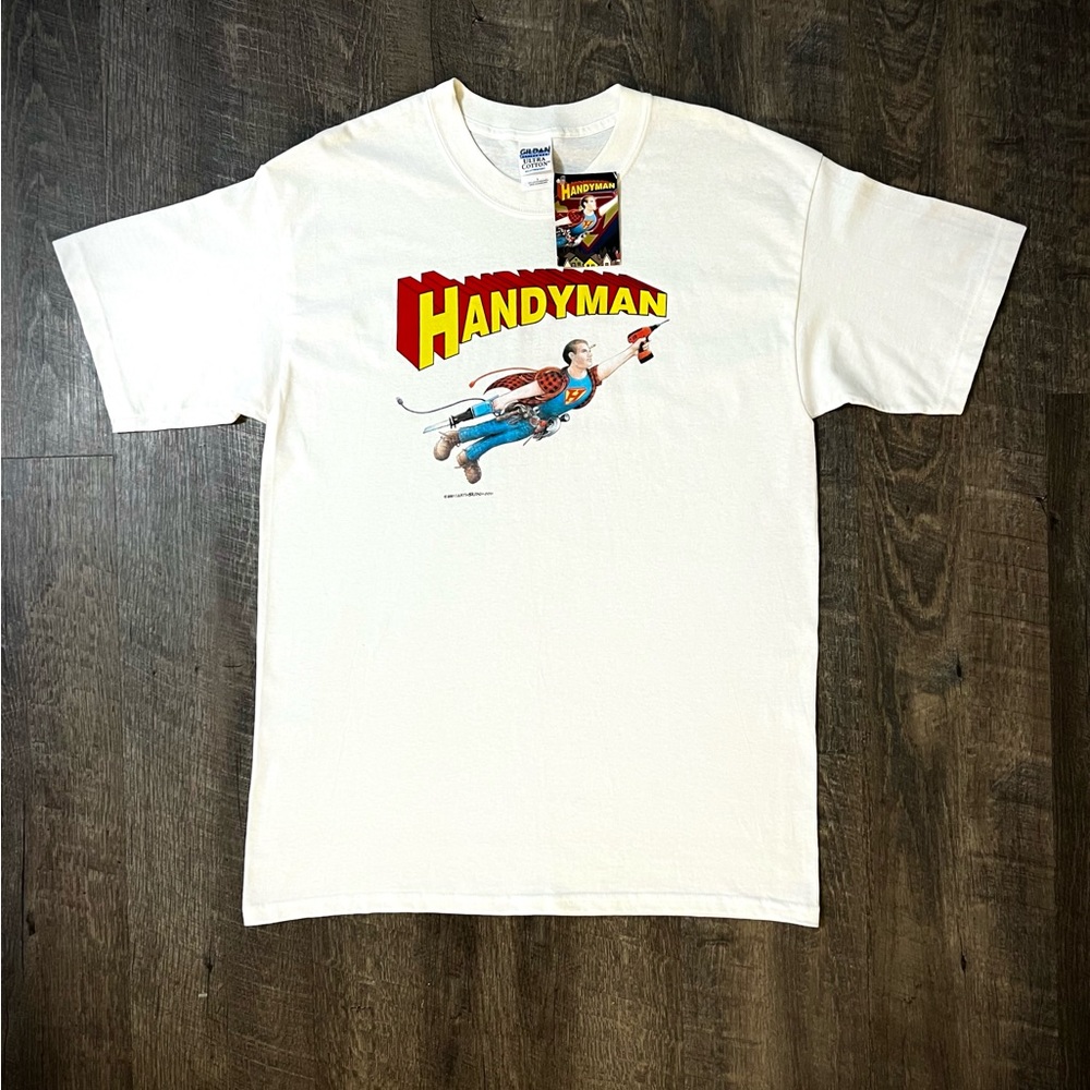 Vintage/Y2K NWT 2001 Earth Sun Moon
Trading Co. "Handyman" Graphic T-shirt